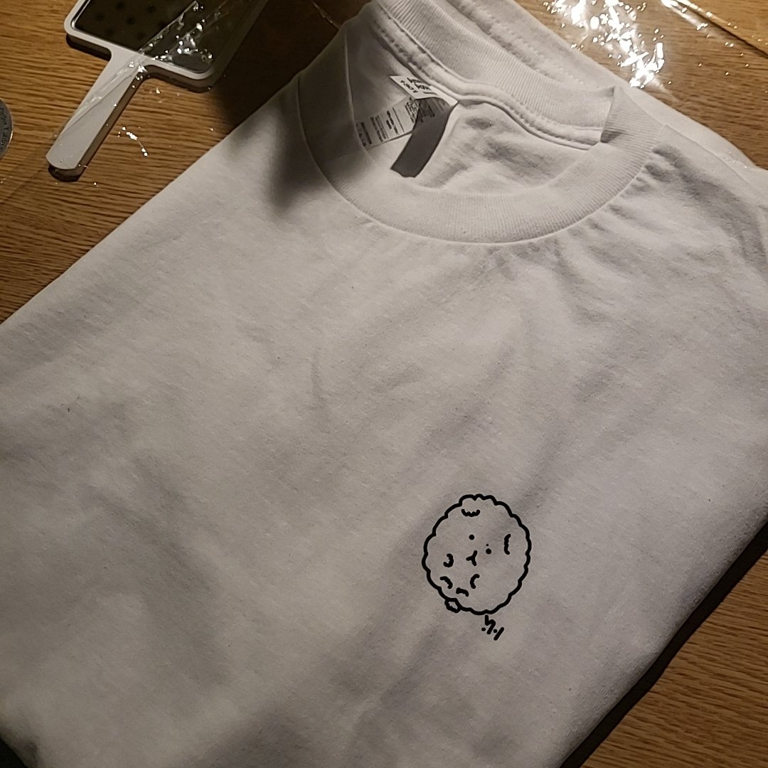 Beside, y tweet media