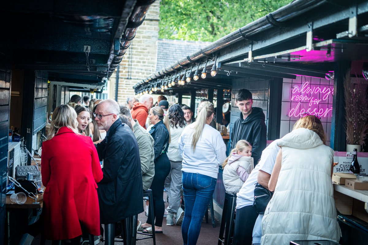 Visit Rossendale tweet media