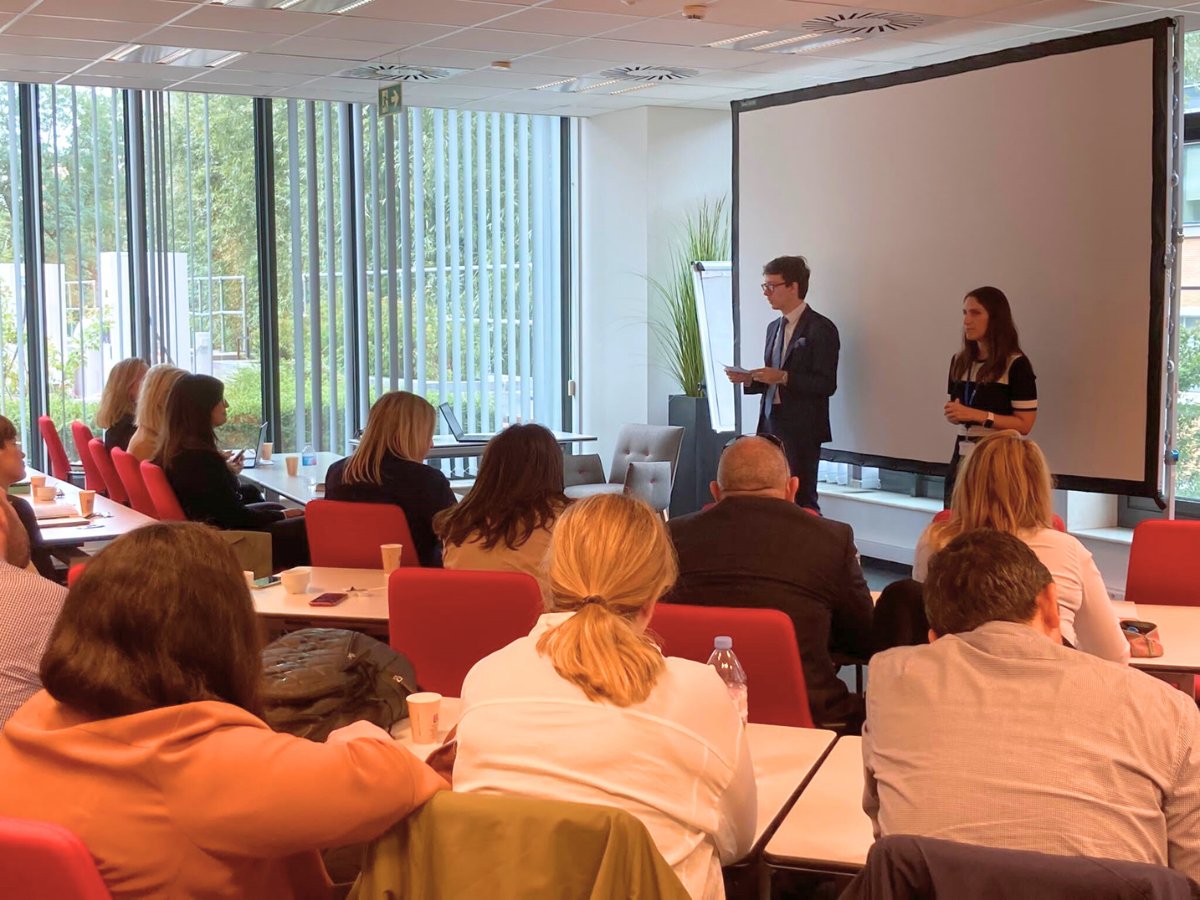 EU_reforms's tweet photo. 👏Very happy to have welcomed a group of 40 students from the 🇬🇷Hellenic School of Public Administration!
A most lively exchange on the relevance and the impact of our work with our future key stakeholders! #QualityPA https://t.co/Hfb9JeV95z