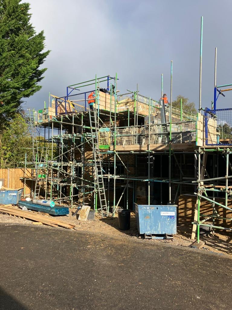 Work continues apace at our bespoke #Development in leafy #Winchester where 3 of the 6 detached family homes have already been reserved. Please make contact if you would like further info or indeed have #Land with Development potential in the area #NewHomes #LandRequired