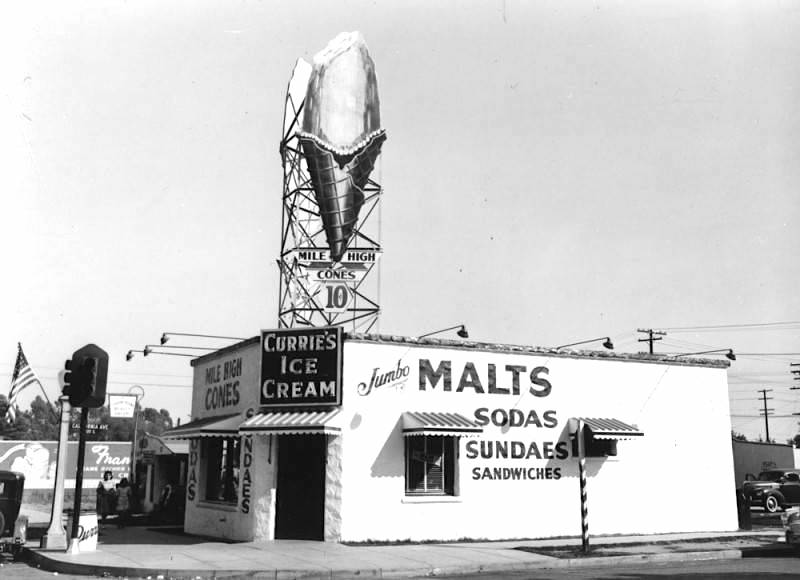 Currie's of the most popular ice cream parlors around SoCal. This one was at 1521 W. Whittier Blvd, Montebello in 1946. Their signature dish was their Mile High Cone. I’m guessing it was served piled high with ice cream? At 10 cents, it sounds like a good deal. #LosAngelesHistory