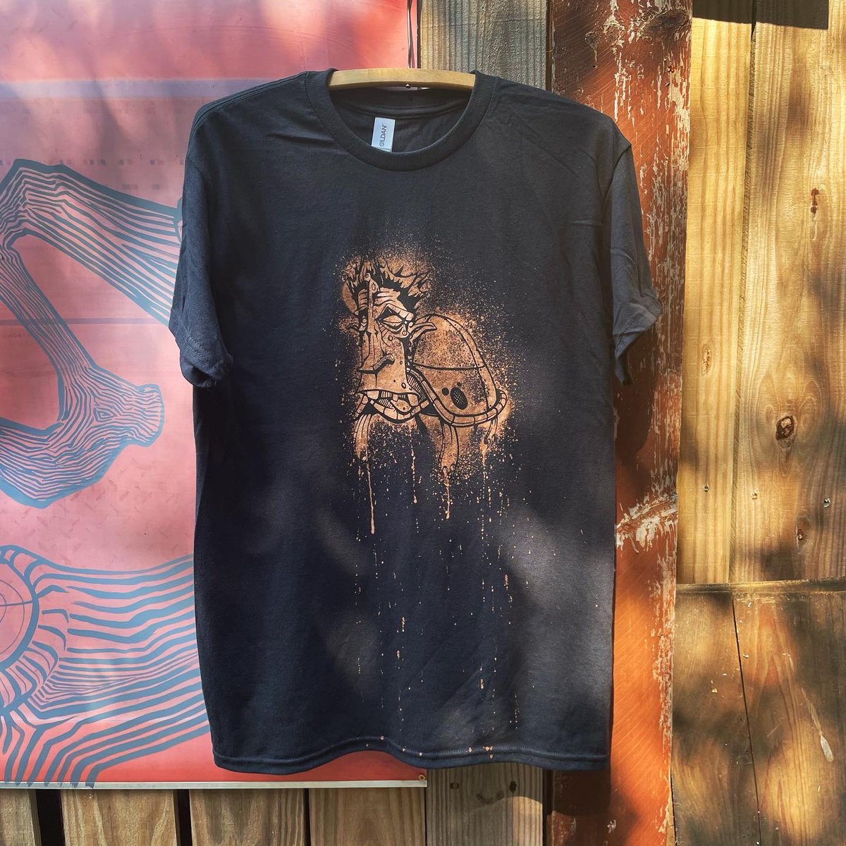 studiotolentino's tweet photo. four new shirts as promised- S, M, L, and, XL available in all designs- dm for purchase info- #graffiti #art #Streetart #streetwear #turtle #painting #lure #snake #prints #stl #modernart #pig #artforsale
#fineart #contemporaryart #originalart #artshow #gear #smallrun #handpulled https://t.co/NnDHTzVosu
