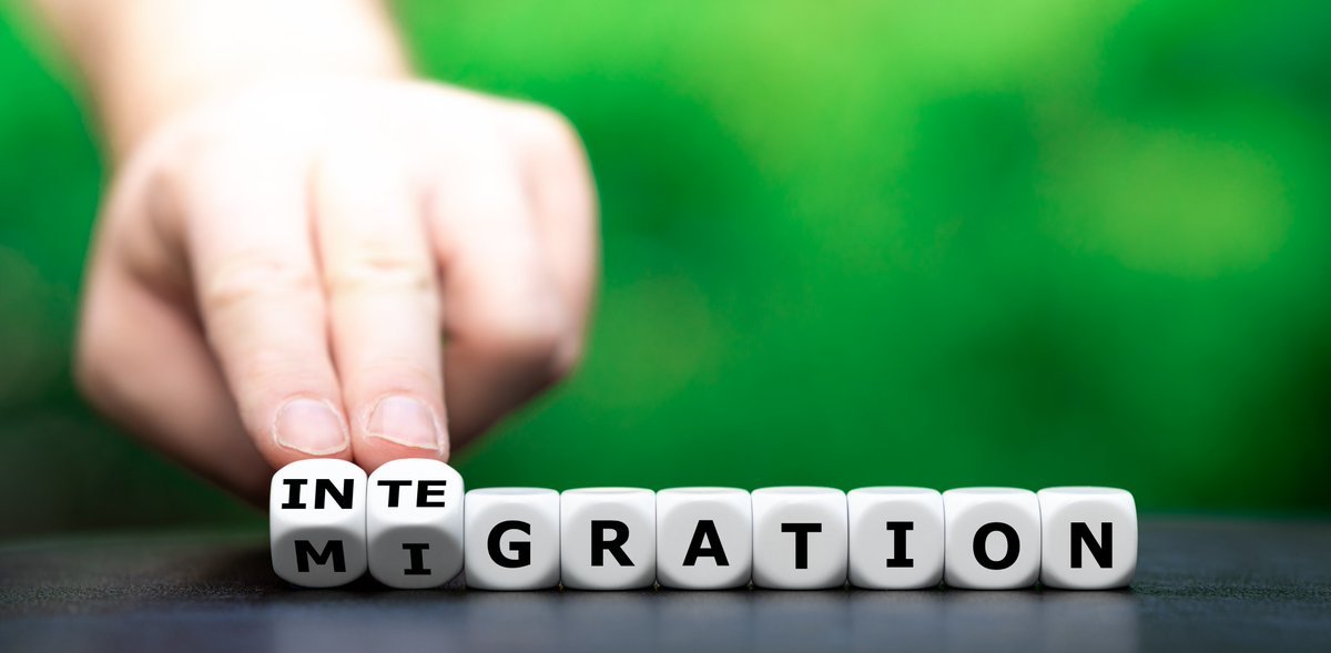 OECDdev's tweet image. #DevelopingCountries can tap into the potential of migration for development through better:

✅ Labour market and integration policies
✅ Data and knowledge on South-South migration
✅ Leveraging South South remittances
✅ Regular and safe migration paths

#GlobalGoals