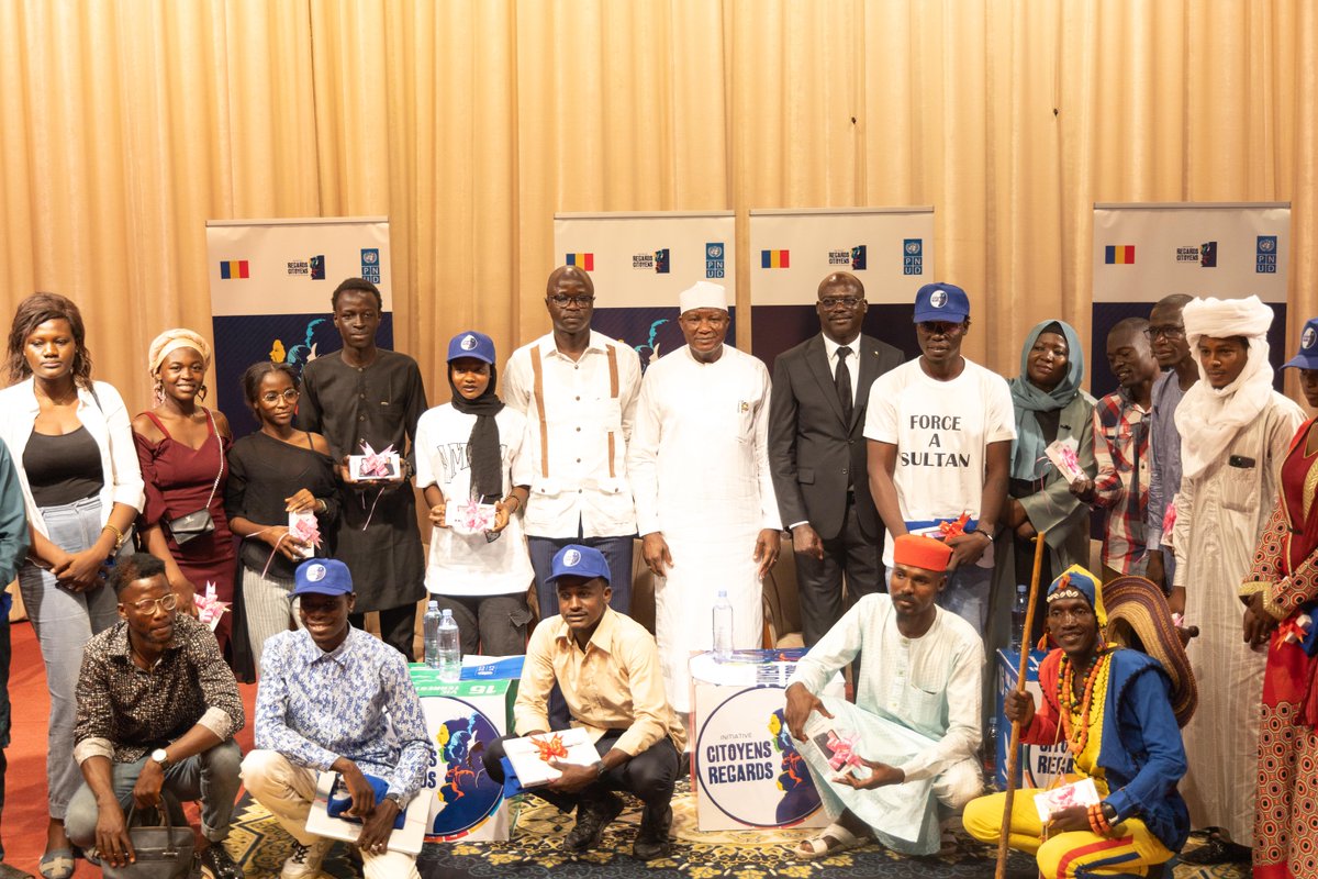 PNUD_Tchad's tweet photo. #Happening_Now
⚡️Le lancement officiel de l'initiative #RegardsCitoyens, fruit d'une collaboration avec diverses organisation des jeunes.
Objectif : promouvoir l’engagement de la jeunesse en faveur des enjeux de développement durable et de la participation citoyenne.
#OOD16 https://t.co/Vyxa007i8q