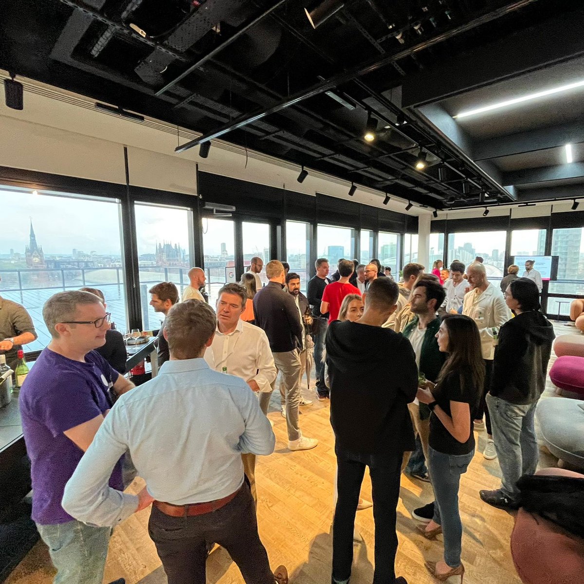 Massive thanks to @GoogleCloud for hosting Fintech Founders last night at <a href="/GoogleUK/">Google UK</a> HQ. Our founders had a great time catching-up and exploring some exciting collaborations.

#fintech #founders #community #fintechfounders