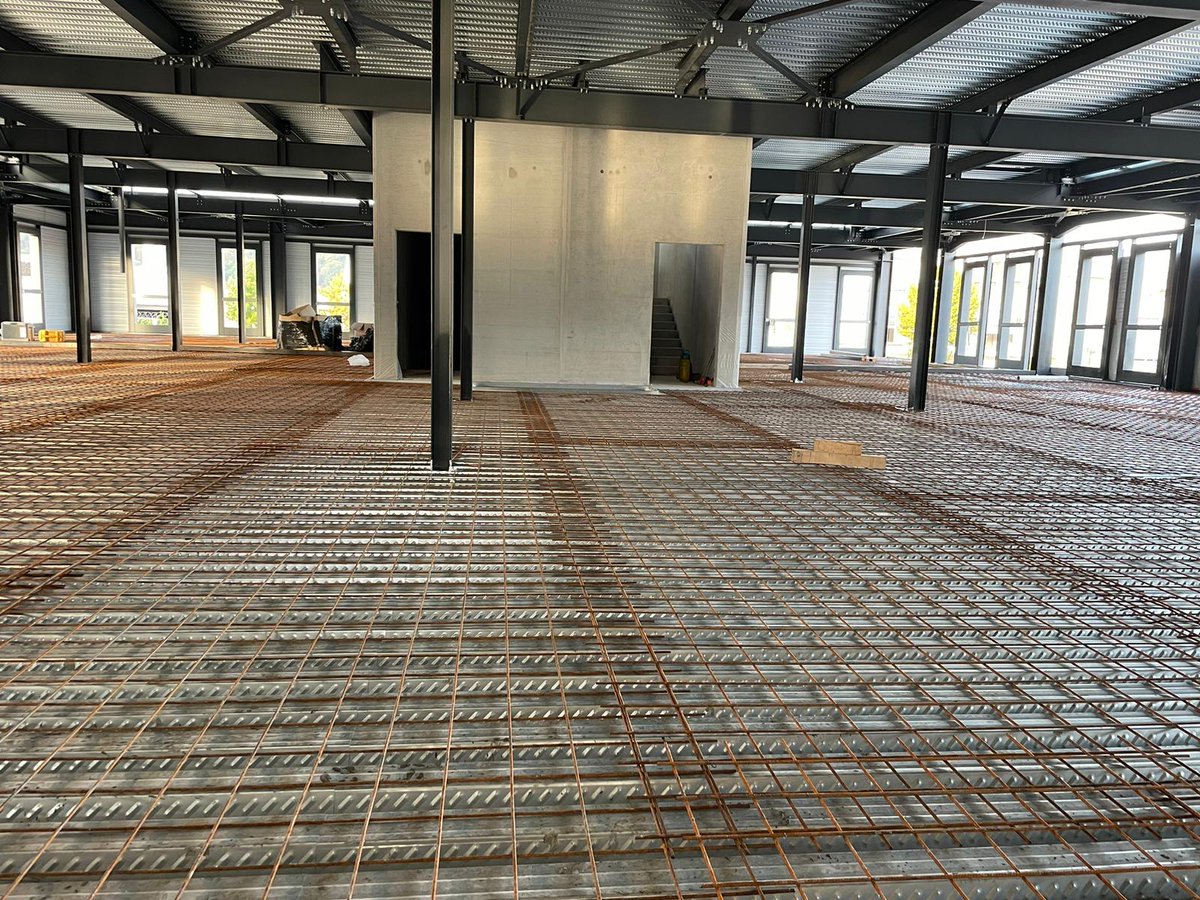 ▶ ACTU CHANTIER

Notre société SEBM Communay intervient à Chasse sur Rhône pour la livraison, en plusieurs phases, de 560m3 de béton de dallage industriel en S4.

Ce bâtiment sera un futur laboratoire d’analyses.

BRAVO A NOS EQUIPES 👏