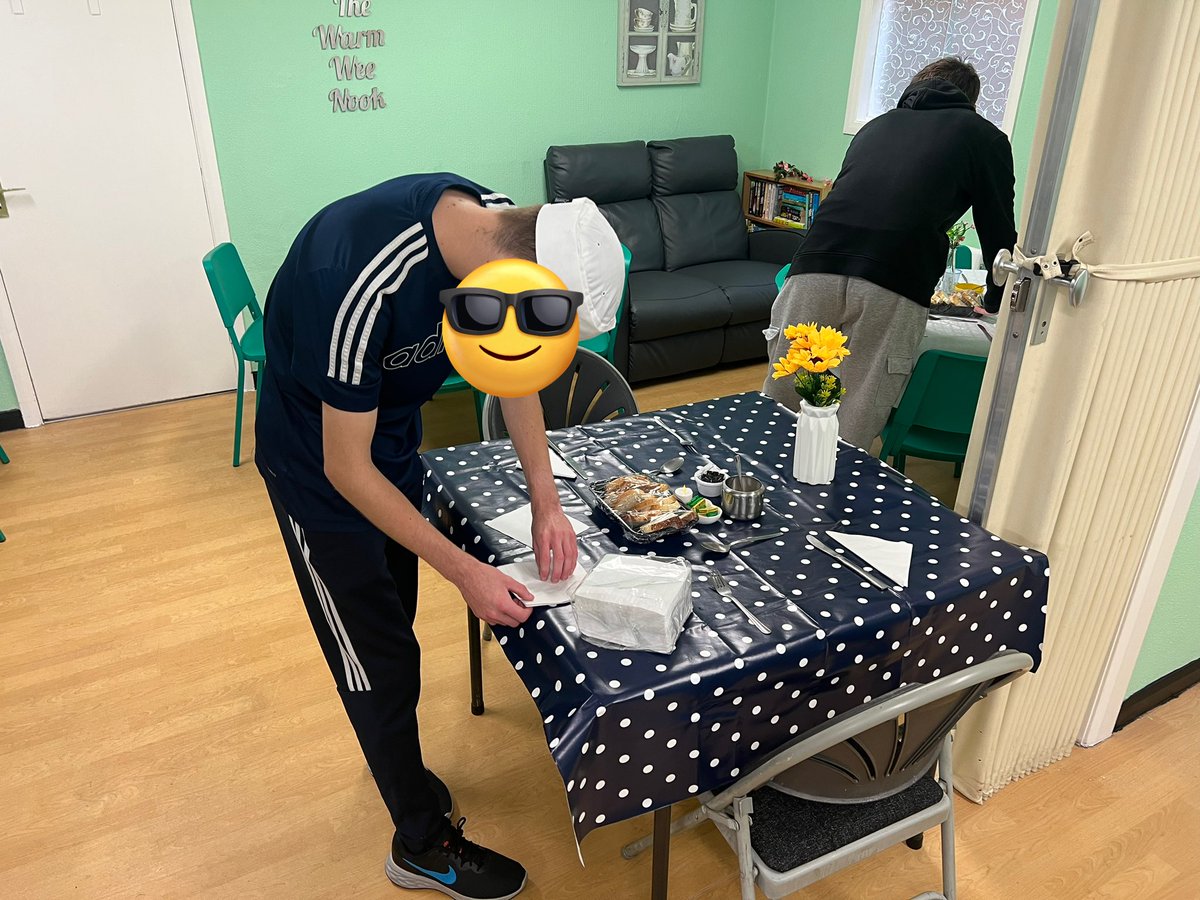 Andy Wake tweet media