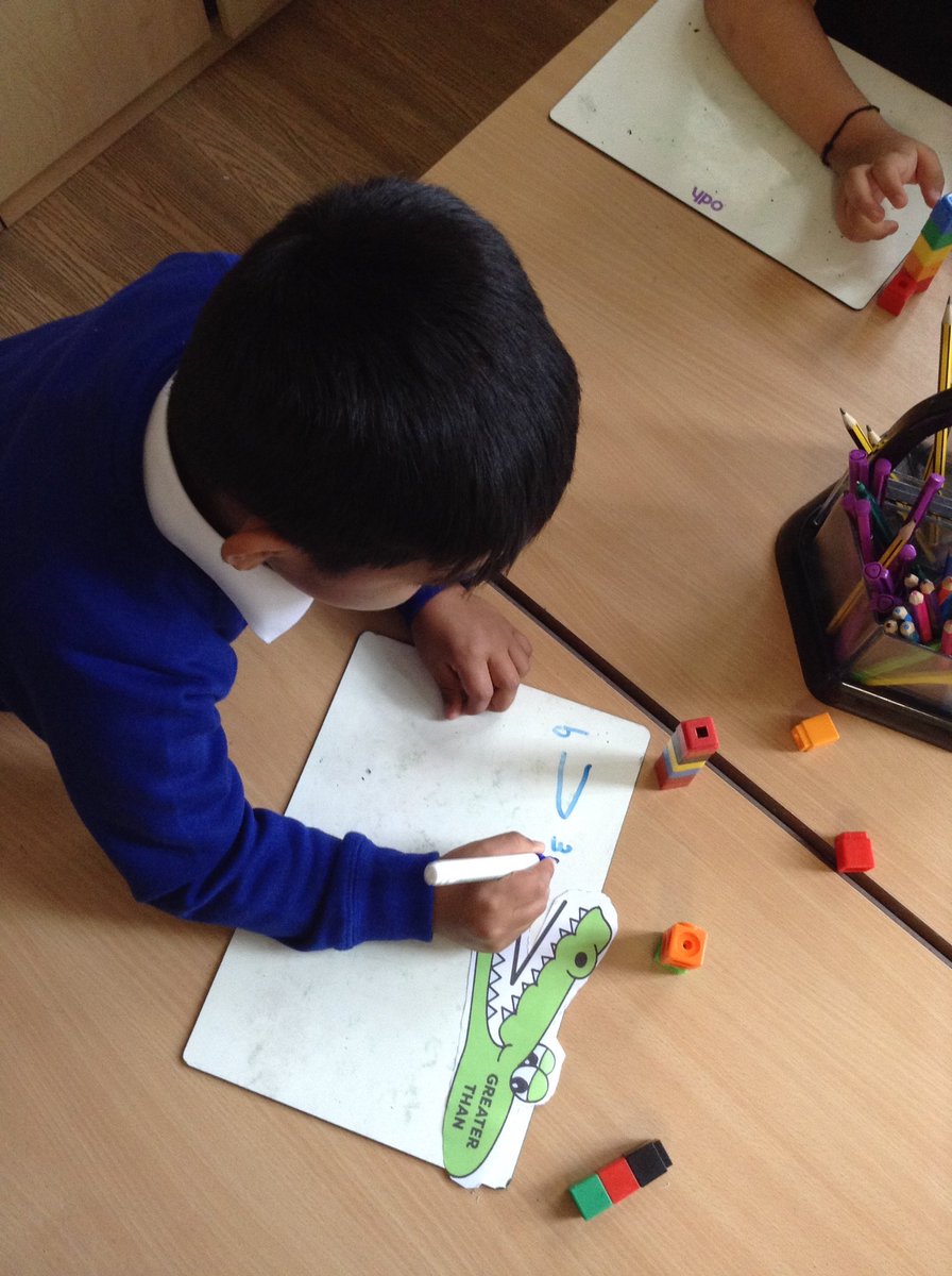 carltonj_i's tweet photo. In Maths children have been exploring less than, greater than and equal to. We have been using our “hungry crocodiles” and manipulatives to help us write expressions and understand which symbol to use. 
#CPAapproach #mastery #maths #learning https://t.co/A3yV1muTX3
