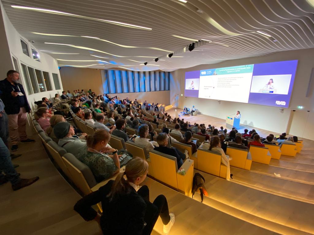 SCGP_officiel's tweet photo. 3ème jour du congrès #SCGP2023 !

Des sessions vidéos, des sessions théoriques, des symposia, une remise des prix pour les concours (180SURGX, Scali-Villet, Nordic Pharma et bourse de recherche), des ateliers, et bien plus encore...

Un immense merci à tous les participants pour leur présence, leur dynamisme et la qualité des échanges reçus !

#gynecologie #endometriose #chirurgie
