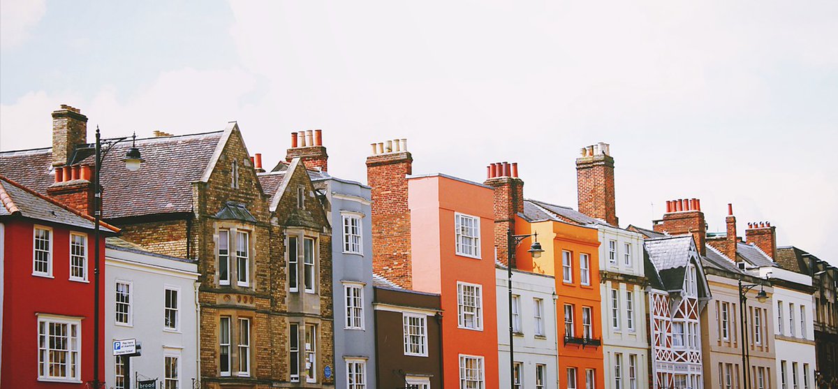 If you're expecting a capital gains tax bill following the sale of a second home, find out how investing in EIS can help reduce it.

syndicateroom.com/articles/how-t…

Risk Warning: Don’t invest unless you’re prepared to lose all the money you invest.