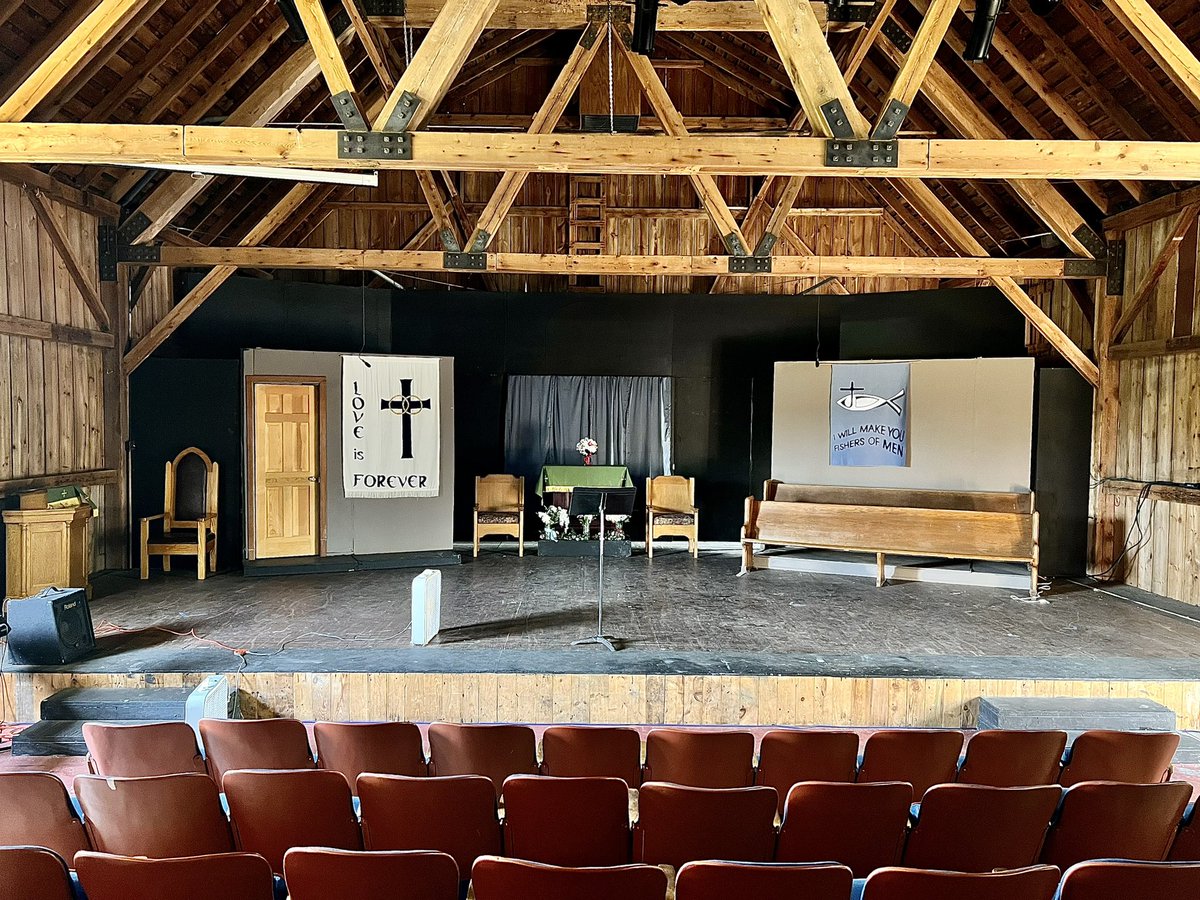 The big day has finally arrived! Ole and Lena’s Wedding opens tonight, and it’s sold out! Doors open at 6, show starts at 6:30! Super excited! 😁🎭💒 #aaronjholt #theatre #stcroixartbarn #oleandlenaswedding #fridaymorning