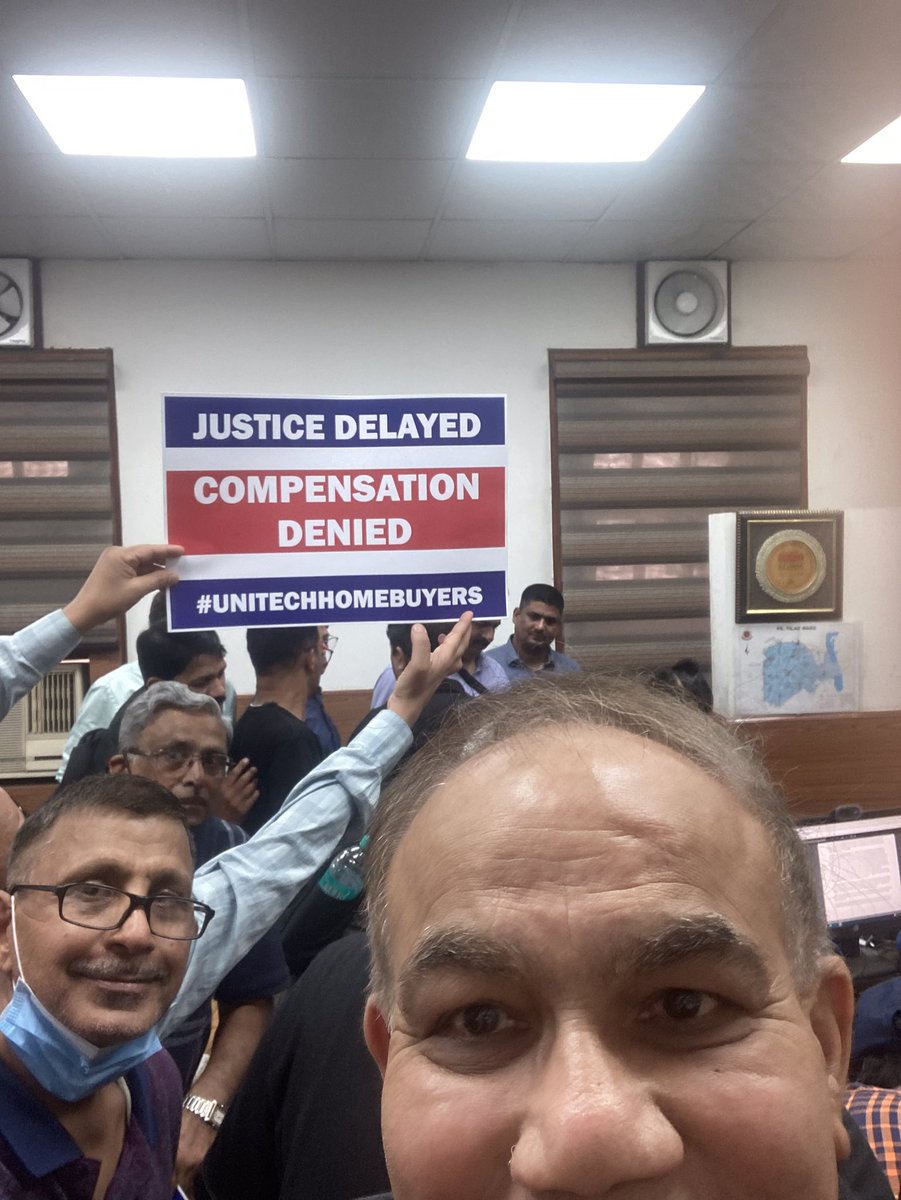 taorink's tweet photo. @barandbench @DebayonRoy @DyChandrachud_ @indSupremeCourt 21000 #UnitechHomebuyers case is not heard since 6 months.Tareek Pe Tarrek &amp; now COSTITUTION  BENCHES TO KEEP ALL JUDGES BUSY FOR WEEKS ON DAILY BASIS is Judiciary under CJI @DyChandrachud_ @indSupremeCourt WHO CARES FOR COMMON PEOPLE @PMOIndia @arjunrammeghwal @barcouncilindia https://t.co/cg3yImOQvX