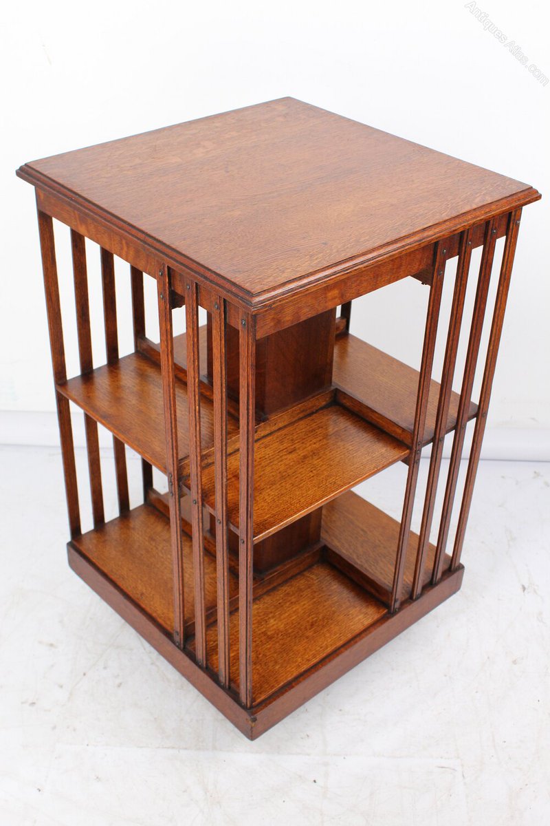 antiques_atlas's tweet photo. For sale on Antiques Atlas is this Edwardian Oak Revolving Bookcase https://t.co/7D6una6hXG Click link🎁 for more details
#Antiques @antique_FD #AntiqueFurniture
#revolvingbookcase #librarybookcase #antiquebookcase https://t.co/QyGeNlRAif