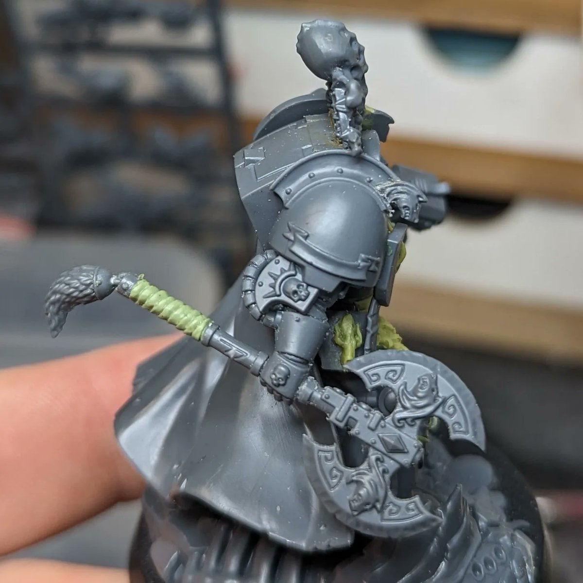 The mighty Jarnulf dons the sacred terminator plate. 
Dead chuffed with how he turned out.
#spacewolves #Warmongers #warhammercommunity #warhammer40k