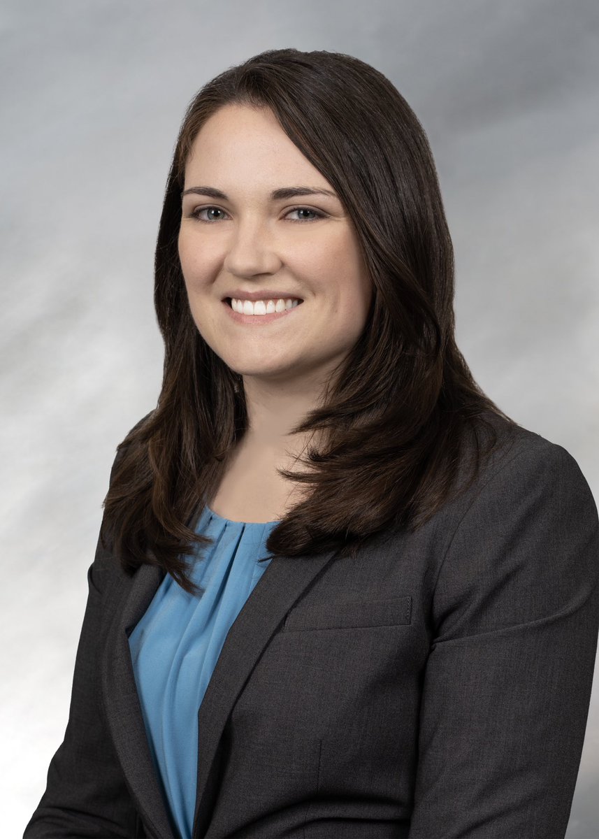 SoundingSarah's tweet photo. I’m Sarah Armitage, Wayne State SOM class of 2024 and I’m applying Urology

I am a licensed PA who still works in the ED sometimes.

I love to cook, embroider and listen to weird indie rock music 

Hope to see you on the trail!

@Uro_Res #urology #AUA #SAU https://t.co/XYFhKgHLgj
