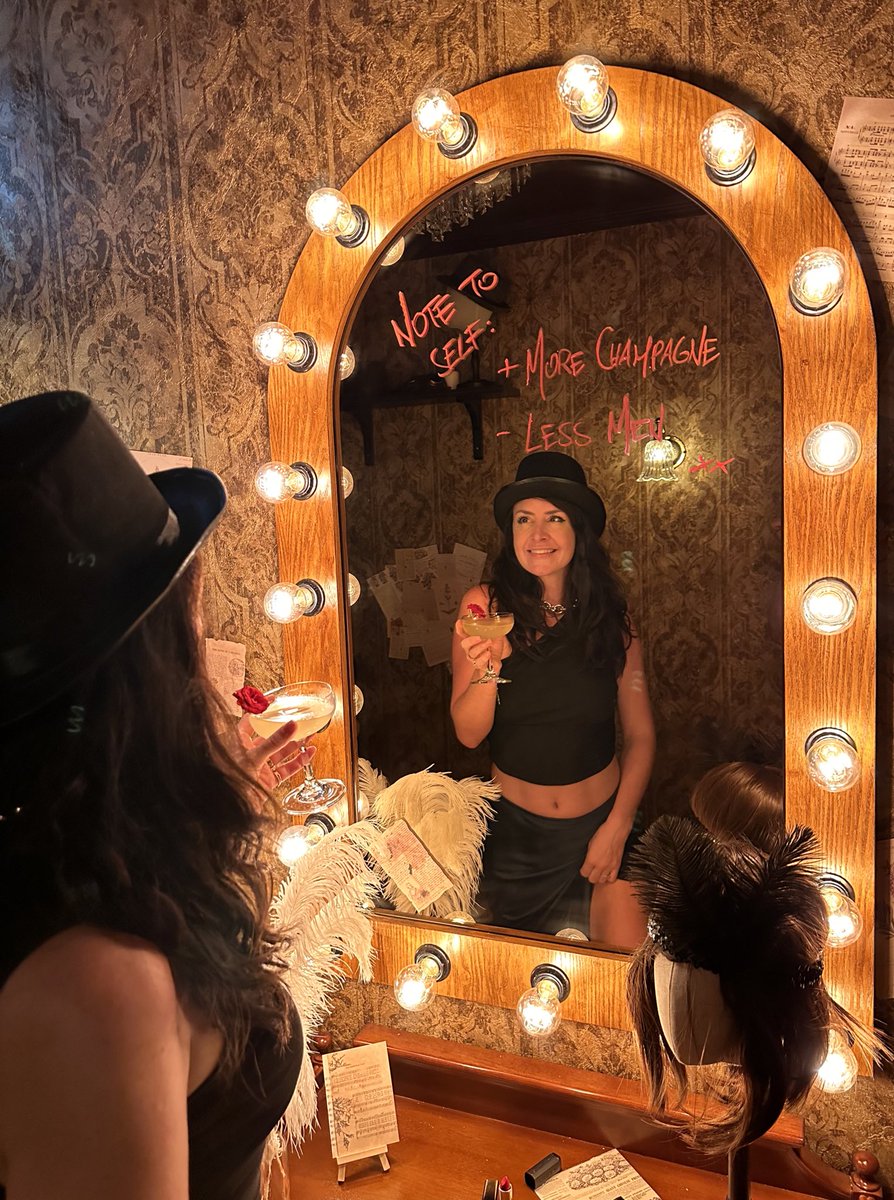 Friday nights <a href="/Nixalina/">Nixalina</a>