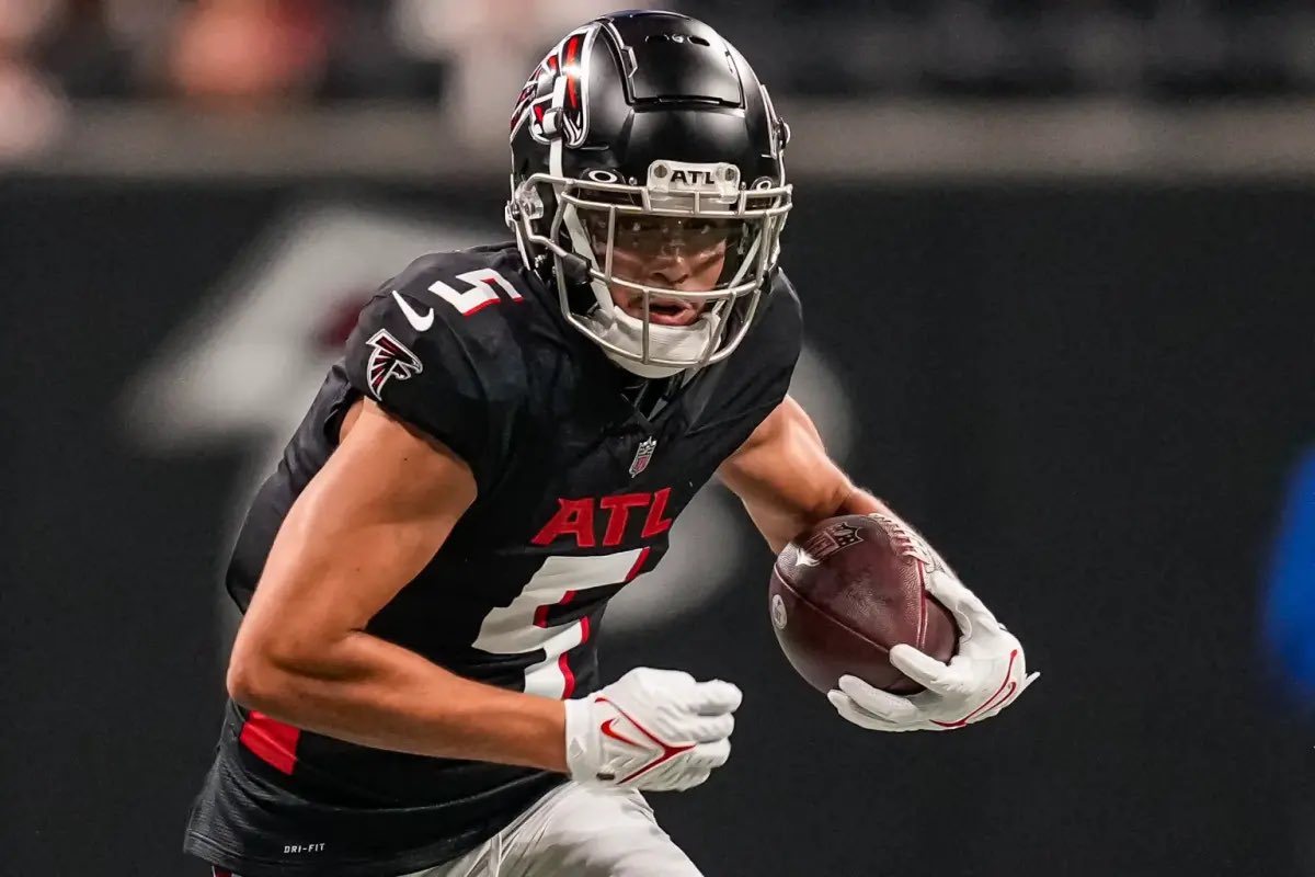 JPAFootball (@jasrifootball) on Twitter photo 𝗧𝗥𝗘𝗡𝗗𝗜𝗡𝗚: #Falcons WR Drake London warns other teams not to count the Falcons out, and that they have a “burn the boats” mentality, he told <a href="/AdamSchein/">Adam Schein</a>
Atlanta is currently 2-0 and surprising a lot of people with their play.
“This team, don't ever count us out. We're 𝗧𝗥𝗘𝗡𝗗𝗜𝗡𝗚: #Falcons WR Drake London warns other teams not to count the Falcons out, and that they have a “burn the boats” mentality, he told <a href="/AdamSchein/">Adam Schein</a>
Atlanta is currently 2-0 and surprising a lot of people with their play.
“This team, don't ever count us out. We're