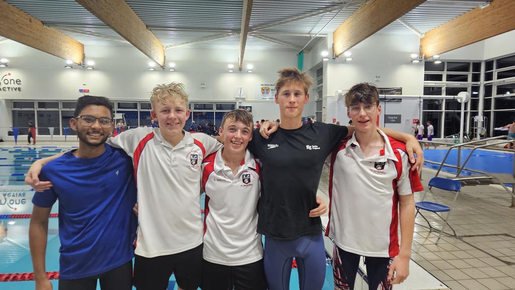 CGSSport's tweet image. CGS Swimmers Senior Boys came 6th in Freestyle relay heat. Well done, strong swims 🏊‍♂️🏊‍♂️🏊‍♂️🏊‍♂️🏊‍♂️ tonight from Mikhail, Seb, Deven, Finlay and Oscar.