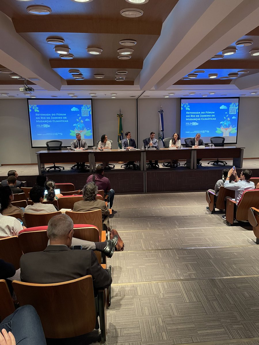 Québec no Brasil tweet media