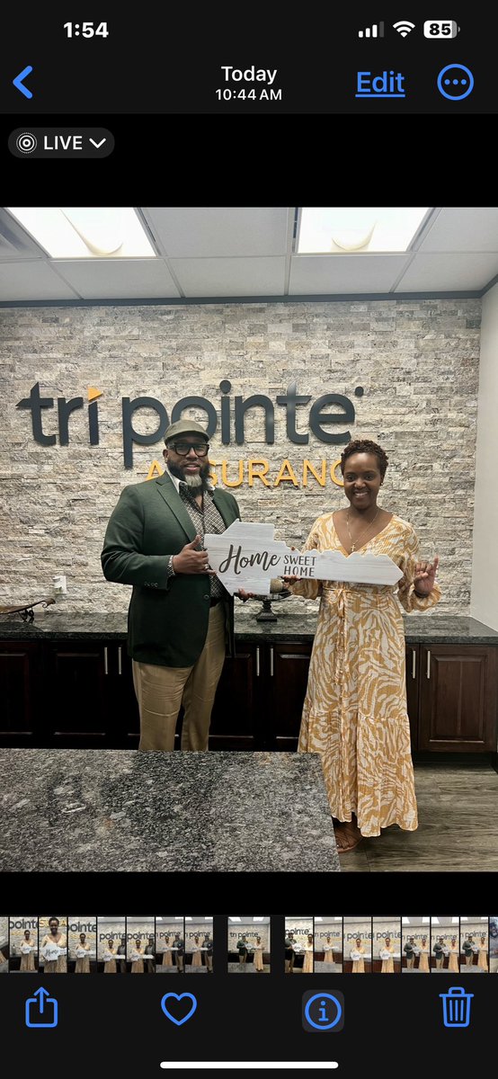 LMD_RealEstate's tweet photo. Life is Always good when you get to see your clients cross the finish line in obtaining their home 🏁 

It’s EVEN SWEETER when it’s your Sister from a Different Mister and she’s part of the #Divine9 … 
🖤💛 ΑΦΑ 💗💚 ΑΚΑ

Enjoy Nikki Hamler! https://t.co/mS5SJHrntJ