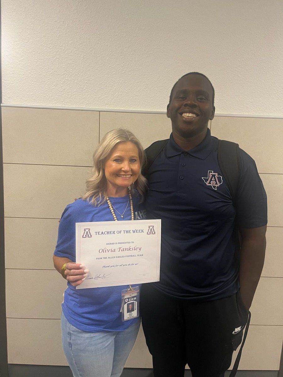 alleneaglesfb's tweet photo. Congratulations to our teacher of the week!

Ms. Olivia Tanksley! 

#BTB | #TeacherofTheWeek https://t.co/wf0e335dfB