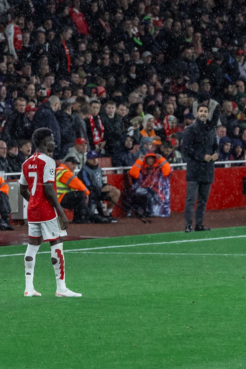 jerushan_17's tweet photo. Arsenal vs PSV 1/3

A lil thread, wallpapers will be linked below soon
#jp17photography https://t.co/7OszKhMI9e