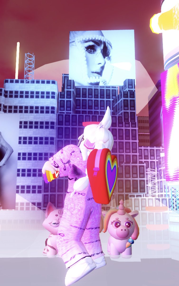 chainqueenverse's tweet image. 💖🌈🦋Having so much fun in #Slivingland on Roblox. This world is incredible, you've got to check it out! 🌟 #RobloxAdventures #Roblox #Slivingland @Roblox