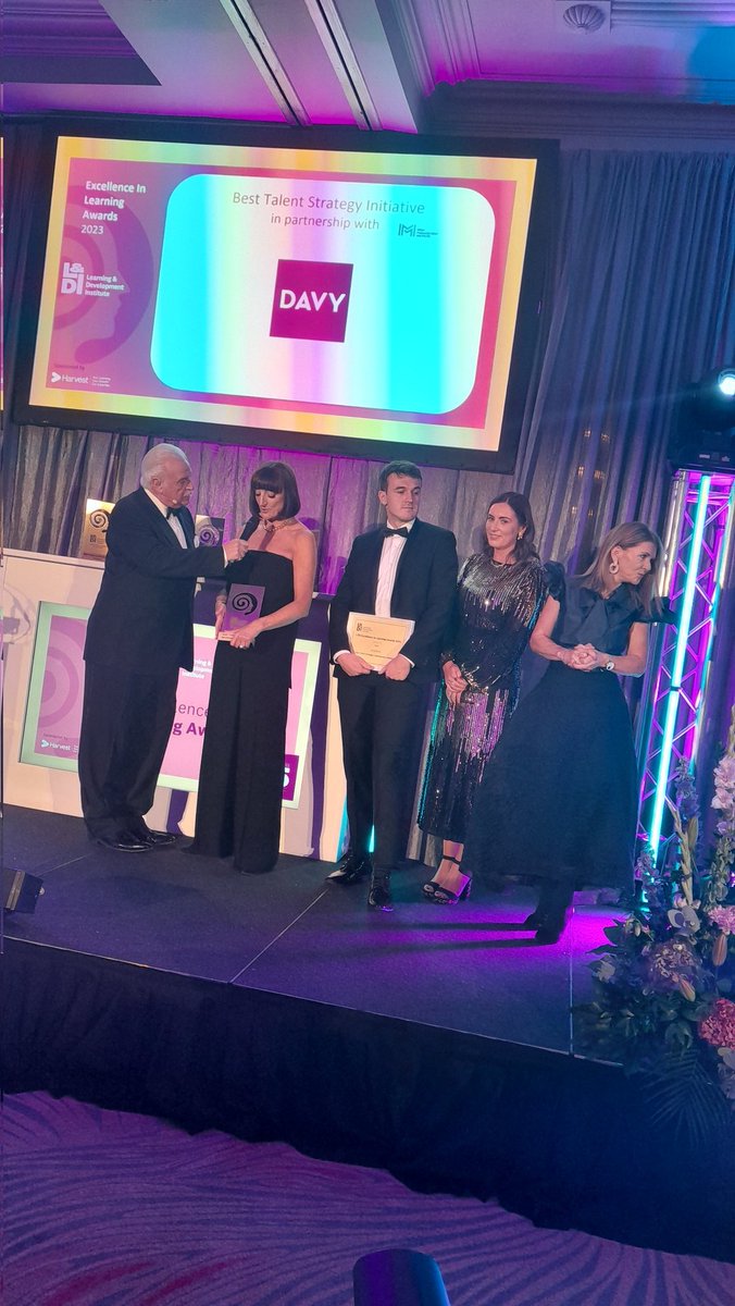 LandDInstitute's tweet photo. And the fourth Award of the night is for the Best Talent Strategy & Development Initiative (category sponsored by @IMI_Ireland )
Congratulations to Award winners: @DavyGroup
#LearningAwards23 #learning #development
Awards sponsors: @harvest37 https://t.co/rg6atXEXPy