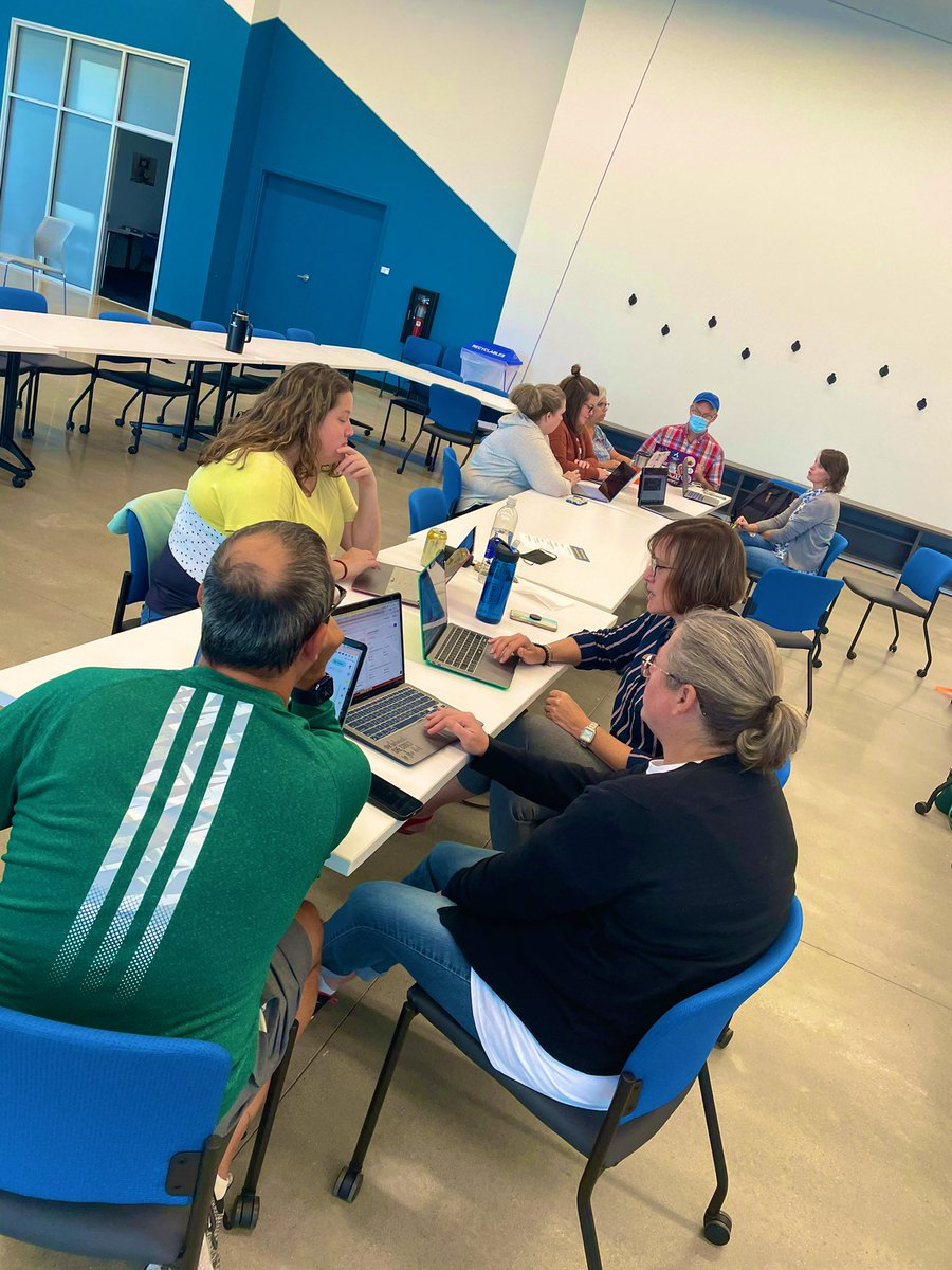 Derek Albright tweet media