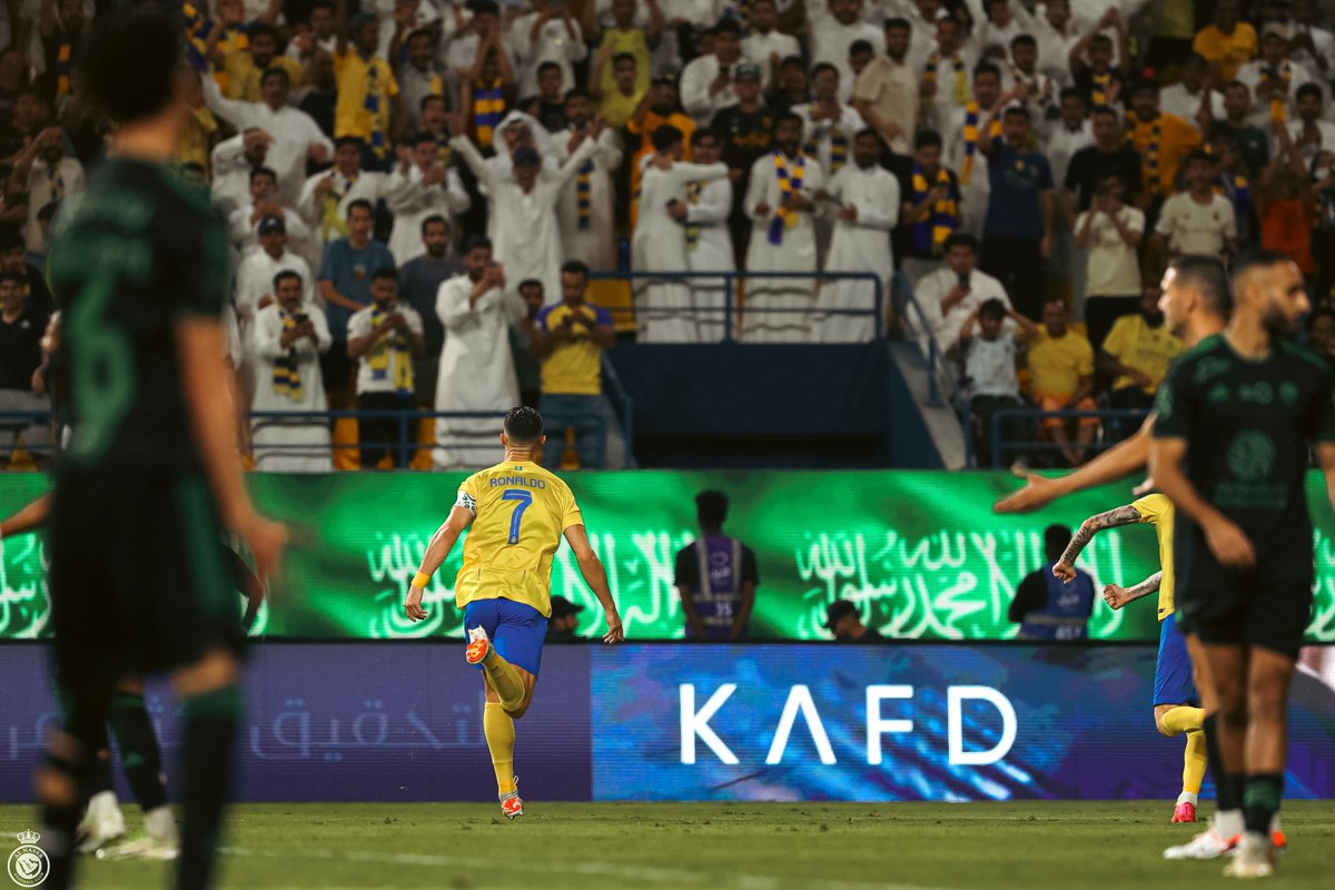 AlNassrFC's tweet photo. اكفخ بجنحااااانك 🦅
وخذنا لفرررررررح 🤩
#النصر_الاهلي⁩ | ⁦#AlNassrAlAhli⁩
⁧#نحلم_ونحقق https://t.co/85eYFYMZNo