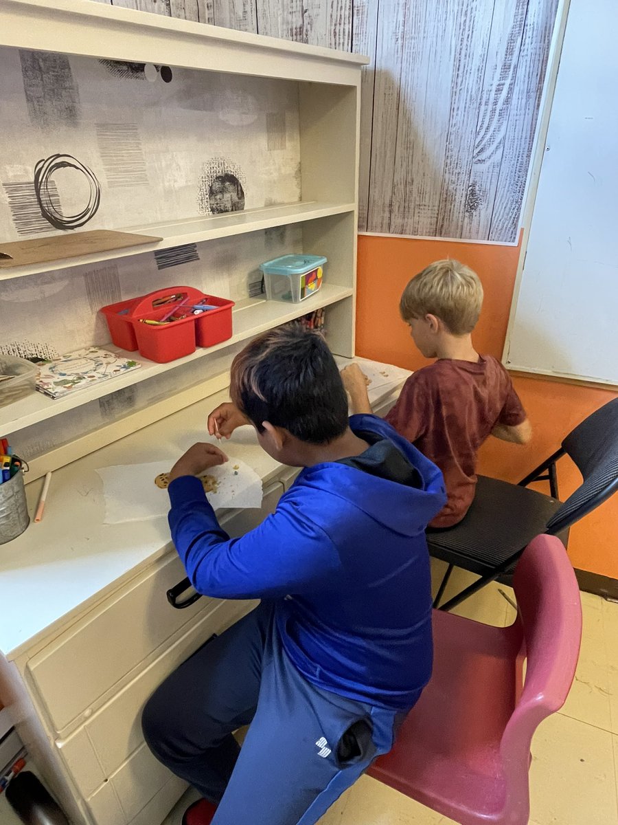 The cookie “excavation” is a yearly favourite in Gr 5 Social Studies! It has nothing to do with the cookie to eat at the end though… 🙃🍪 #fridayfun