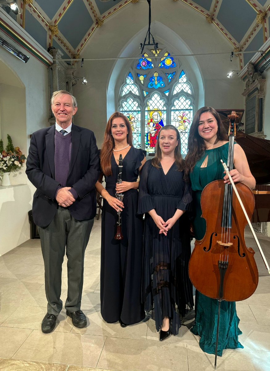 triosonorite's tweet photo. Lovely to open season with recital @StMarysPerivale &amp;receive such enthusiastic ovation from the audience, live&amp;online.Thank you @HughMather &amp;the team for having us!Programme included music by #Turnage @Karakelcomposer
You can watch recital here  (12'40"):  https://t.co/qW0qC1CAE7 https://t.co/uFGaRucaAW