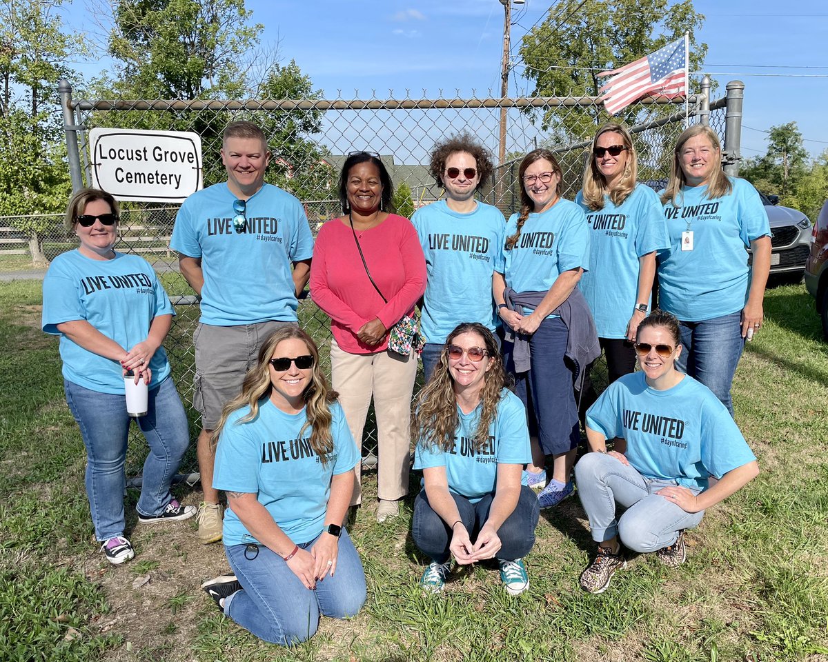 tweetwps's tweet photo. Some of our central office staff had the honor of doing some touch-up painting at the Locust Grove Cemetery in Stephens City today as part of the United Way of Northern Shenandoah Valley Day of Caring! https://t.co/tjYmuScSnI