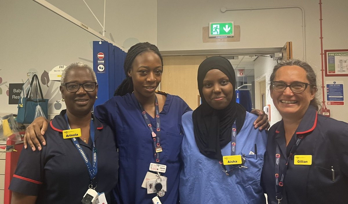 Thank you Arinola & Gillian for giving me the full @WhitHealth maternity services walkabout experience this afternoon. Great to get out & about & spend a bit of time chatting to the team about their work & plans for the service.