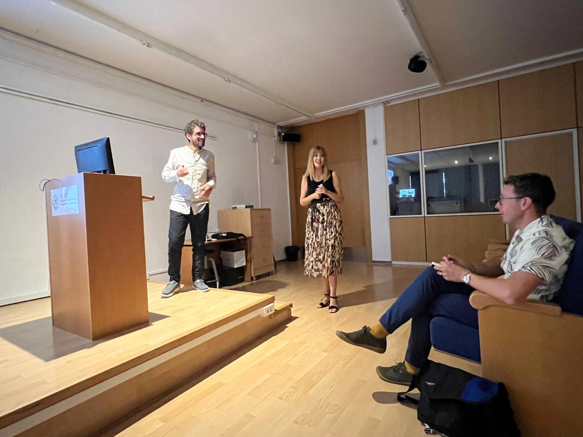 ENCLOSUREproj's tweet photo. Presenting our project in the workshop "Preserving Our Past: Advancements in Cultural Heritage Conservation through Chemistry and Sustainable Materials". Thanks to those who attend and to @Dr_SGM and Giuseppe Lazzara for their inspiring talks. Sharing good science and food 👩‍🔬🏛️ https://t.co/Pz0VUKEN1R