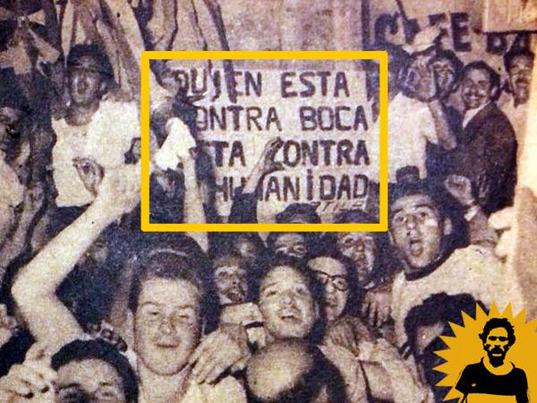 AlejoSerafino's tweet photo. 1954. Boca Juniors no ganaba el torneo hacía 10 años. 

El Jugador Número 12 rompió récords en recaudaciones y apoyó al equipo como a lo largo de toda su historia.

Y finalmente, de la mano de Borello, Pescia, Baiocco y Lombardo, el Xeneize logró consagrarse.

Su gente, dejó un mensaje claro que bien podría tener su mural en La Bombonera:

"Quien está contra Boca, está contra la humanidad".

Pasaron 69 años y bien podría seguir aplicándose al día de hoy.