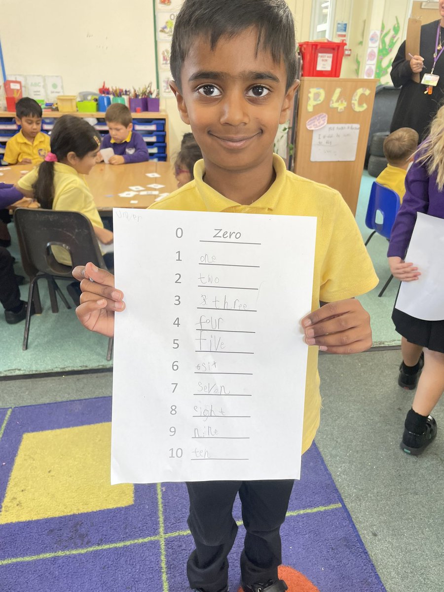 MissDunworthLHS's tweet photo. Some great work this morning from Team Elm, matching and writing numbers as words! 1️⃣✍🏼 @missmcnamaralhs @HeadLHS @LHS_Watford @MathsLHS https://t.co/sAE63cCvrr