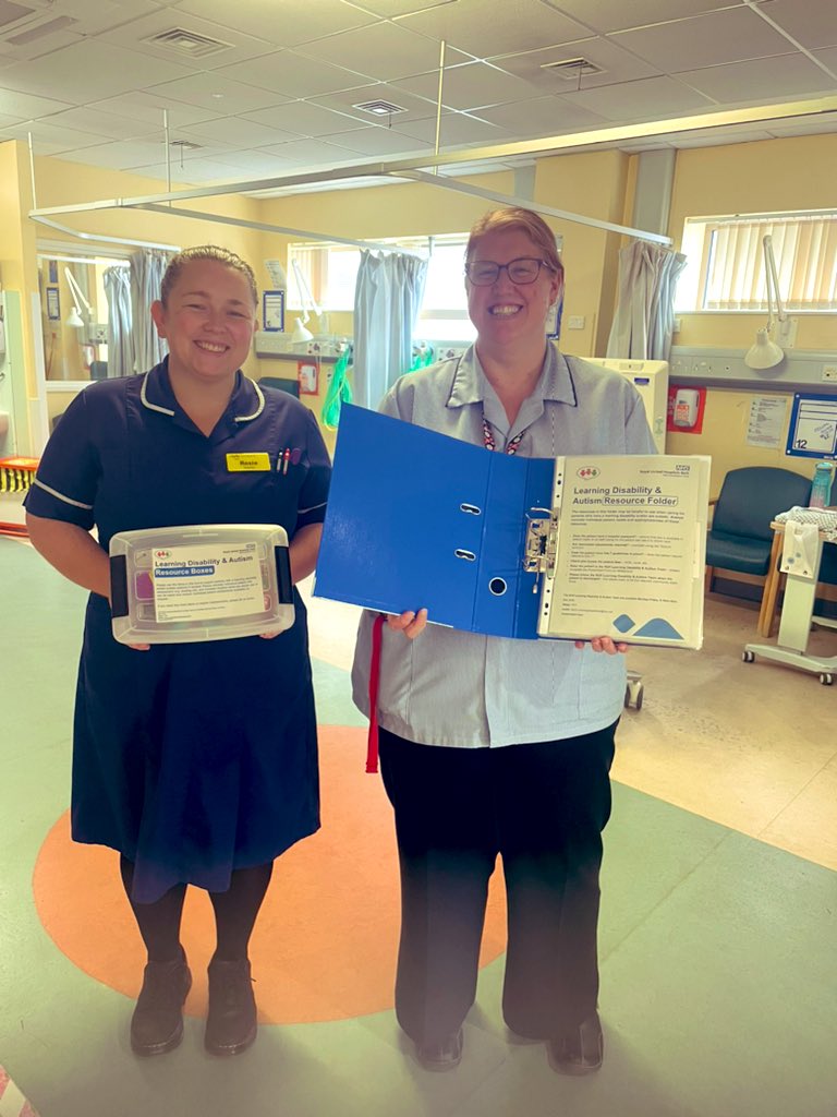 lois_mitchell_'s tweet photo. Brilliant day at the @RUHStaff Learning Disability Champions Huddle! @jasonlugg delivered a talk on the importance of LD care in the acute, and we distributed ward resource boxes💪🏼🏥 please get in touch if you want to join our champions network! 💙 @JoBaker_6 @Antonialynch https://t.co/5QO58SJwDw