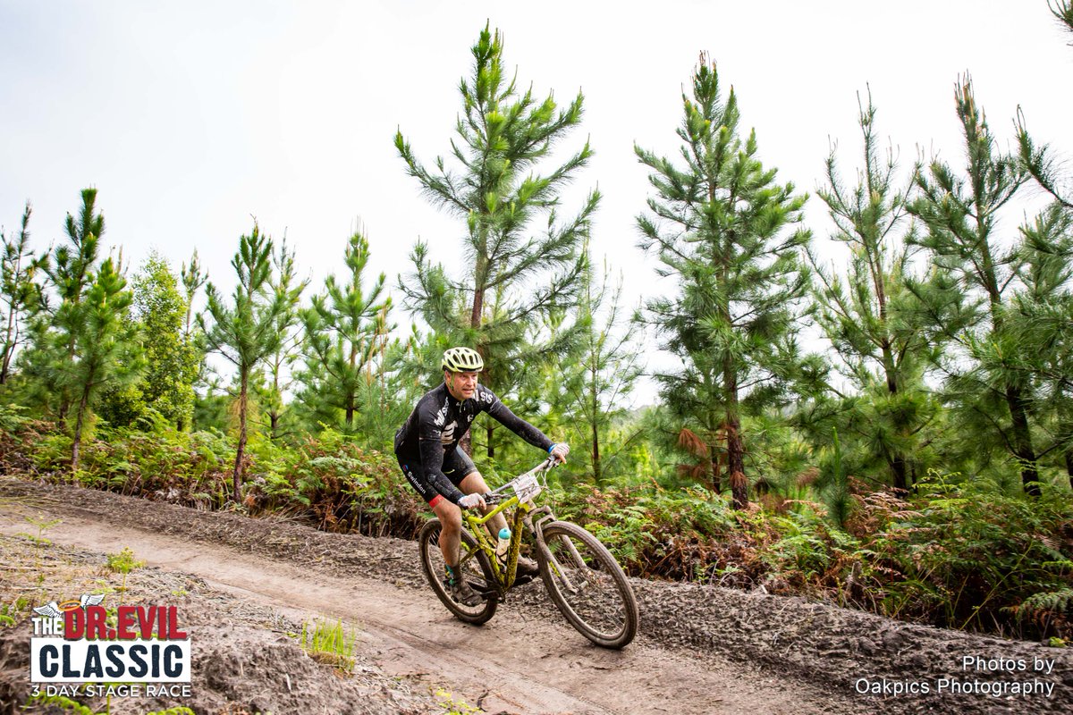 The 2023 #DrEvilClassic has seen <a href="/robyndegroot/">Robyn de Groot</a> returning to riding/racing at MTB events. After a nearly 18 month hiatus, following her retirement from elite racing, the multiple SA XCM Champ is loving being back on her bike at a bike race: diverge.info/2023/09/22/dr-…