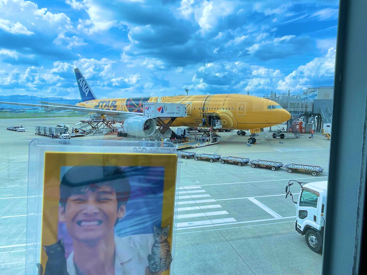 aaarmmmyyy's tweet photo. スターウォーズ飛行機とあぽ

#Nnattawin #apocolleagues https://t.co/Wyp1WKhHfI
