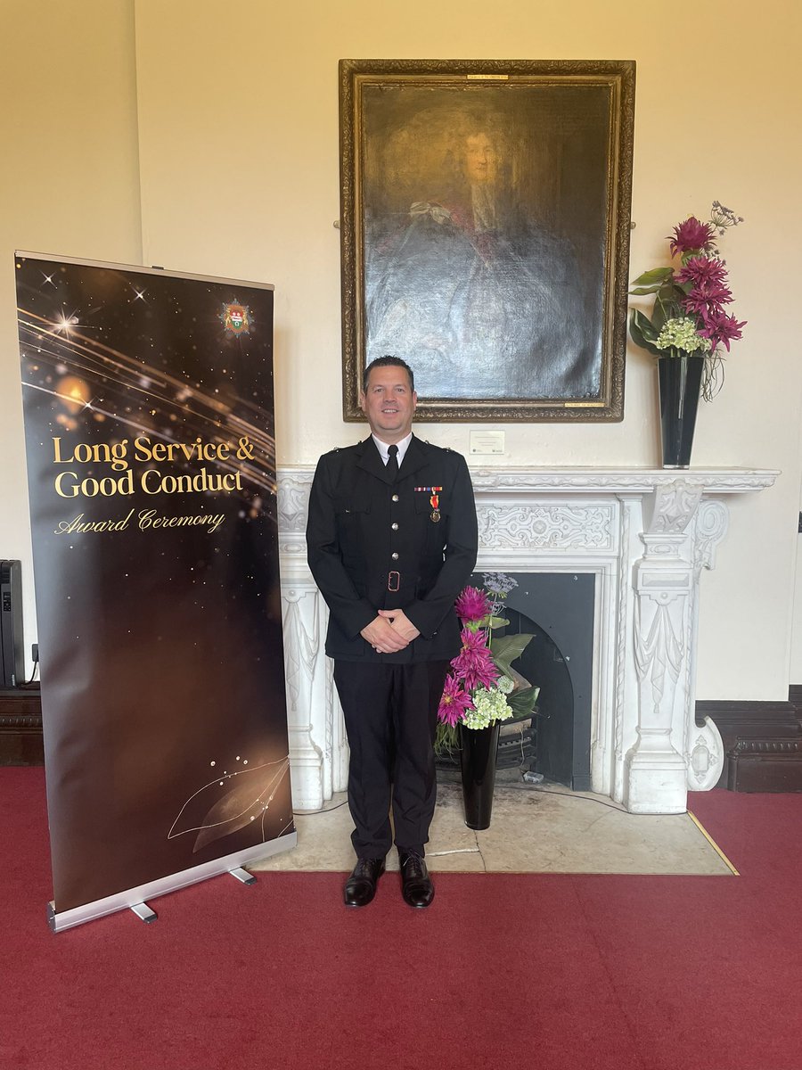 Proud to receive my long service medal today. On reflection, I have done and seen so much.. how time flys!  <a href="/LeicsFireRescue/">Leicestershire Fire and Rescue Service</a> <a href="/BeaumanorHall/">Beaumanor Hall</a> <a href="/FaintCallum/">Callum Faint</a>#saferpeoplesaferplaces