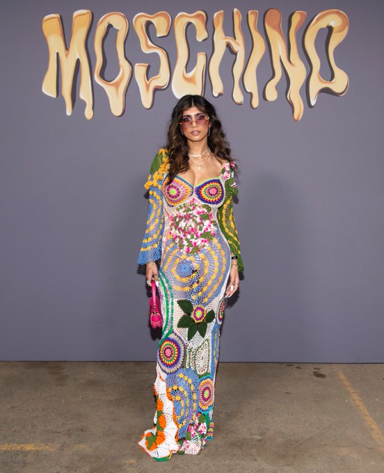 MAKE CROCHET COOL AGAIN !! https://t.co/dCugerptXP