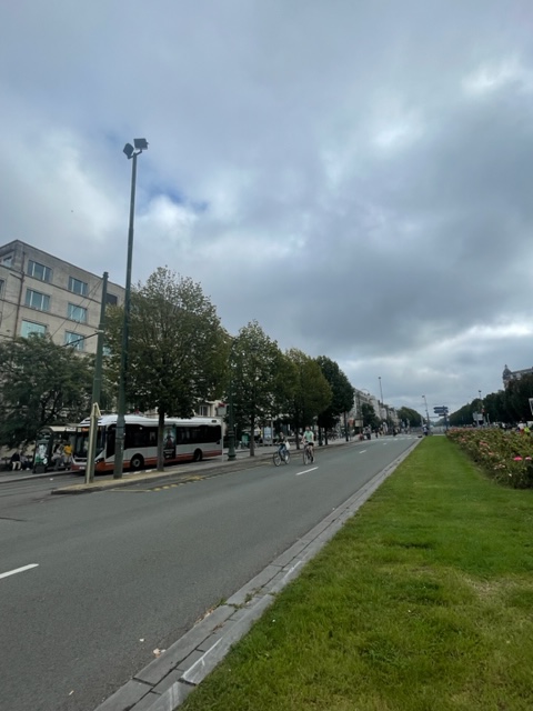 EUROCITIES's tweet photo. A city tailor-made for humans and nature. ๐ถโโ๏ธ๐๐
The 2023 edition of @mobilityweek showcased how #sustainable & #active #transport can lead us to a different future.
More โถ๏ธhttps://t.co/g5RJcbLuIc
#SaveEnergy #MixAndMove https://t.co/xejKaaf8ex