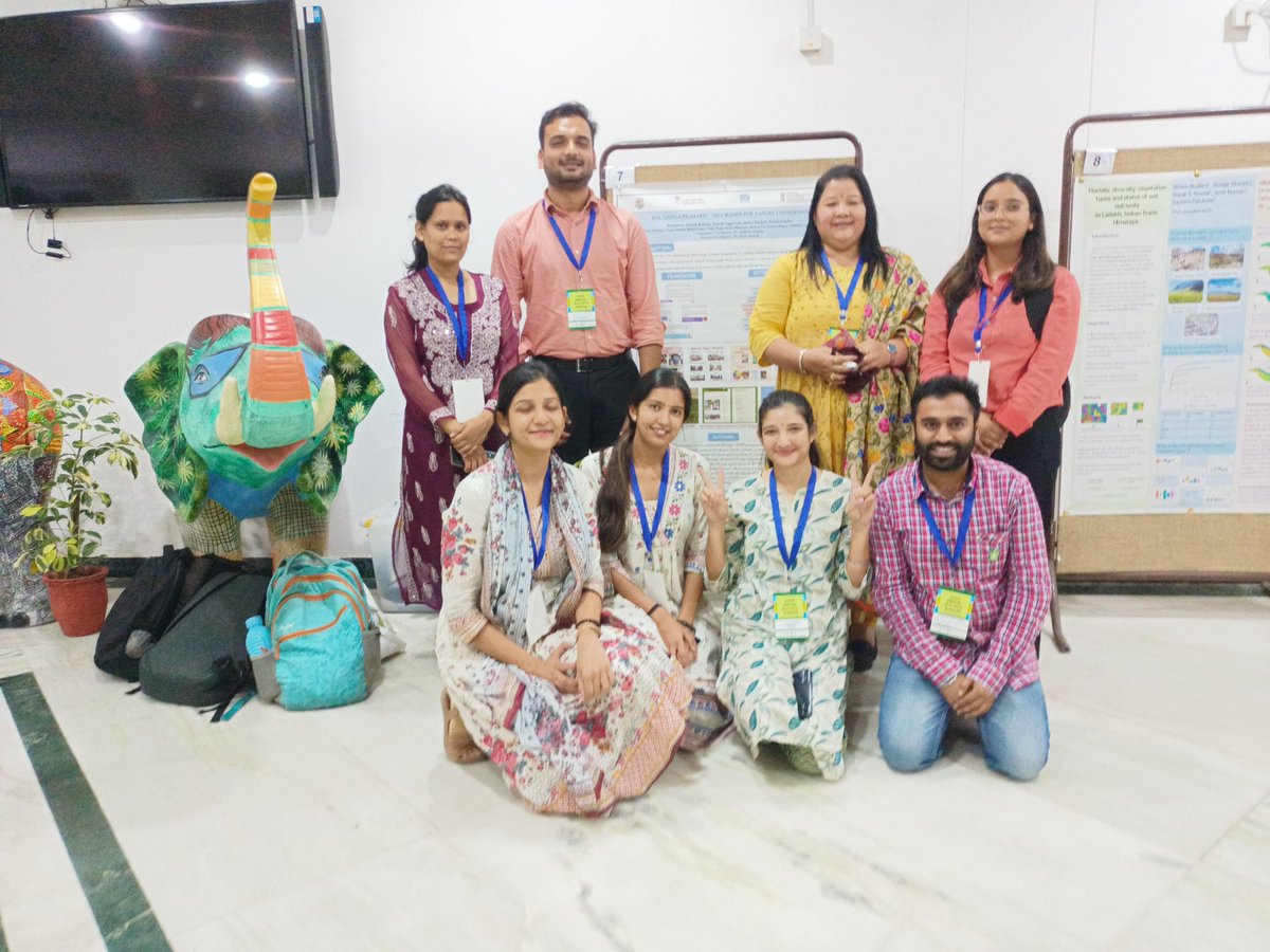 sangeeta_angom's tweet photo. WII-NMCG team wins Best Poster Presentation Award in 34th Annual Research Seminar (ARS) 2023 on the Title 'Bal Ganga Praharis : Tiny Hands for Nature Conservation' organised at the Wildlife Institute of India.
#balgangaprahariprogramme https://t.co/lYadwacp8z