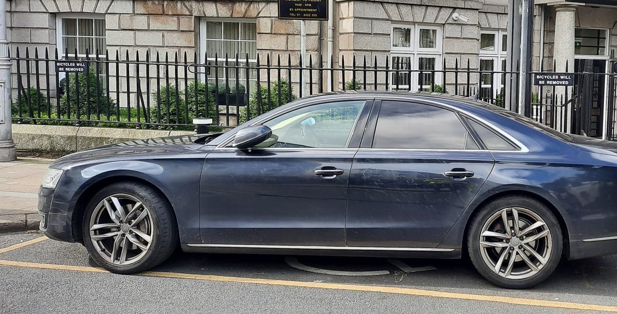 GardaTraffic's tweet image. In support of @DisabilityFed and #MakeWayDay23 , Dublin Roads Policing units issued multiple fixed charge notices for parking offences today and seized 3 disabled parking permits for misuse. Two of these were belonging to deceased persons. 

#OperationEnable