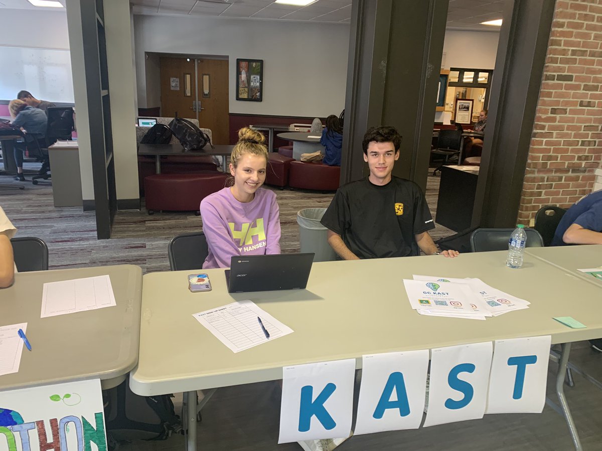 GCSRnews's tweet photo. So proud of student clubs @Garden_City_HS this year! Excited to advise the Copilot Drone, Bioinformatics &amp; AI, Environthon &amp; Kids are Scientists Too clubs! https://t.co/XtO8ZH4YWF