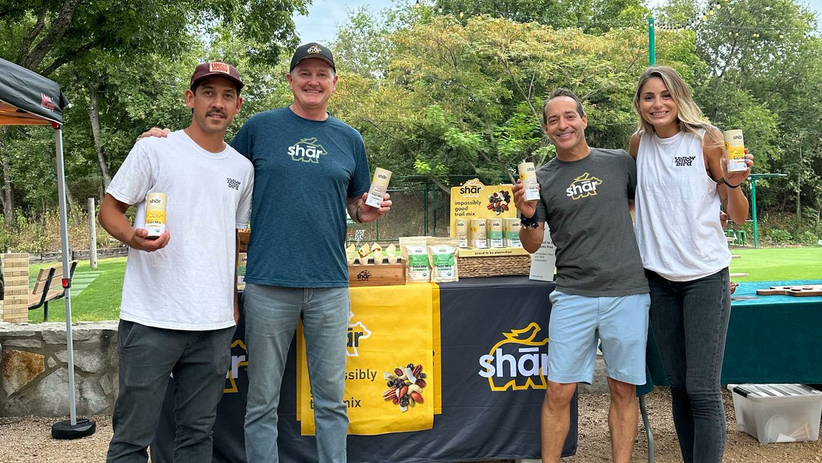 shār snacks tweet media