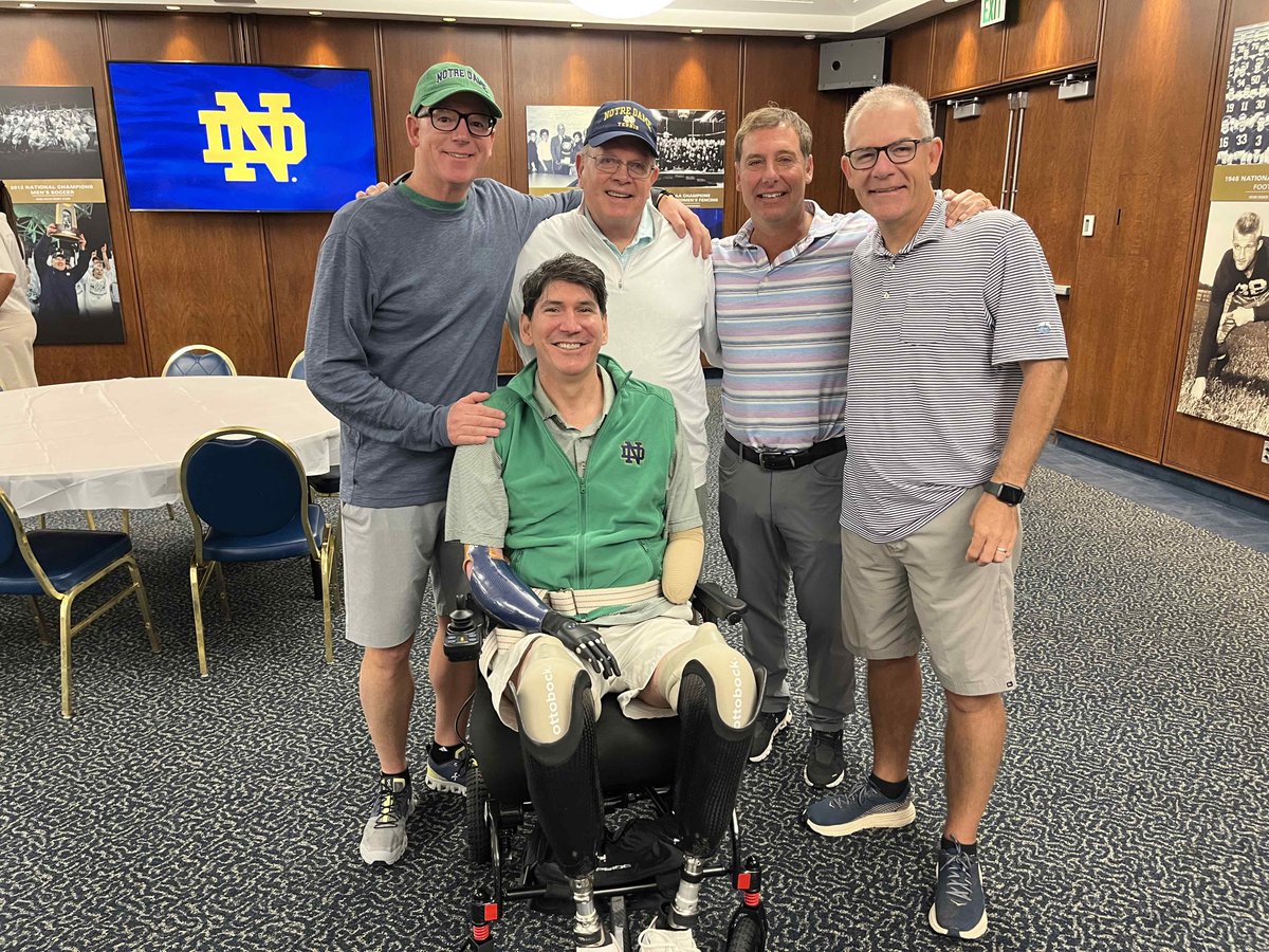 ND Monogram Club tweet media