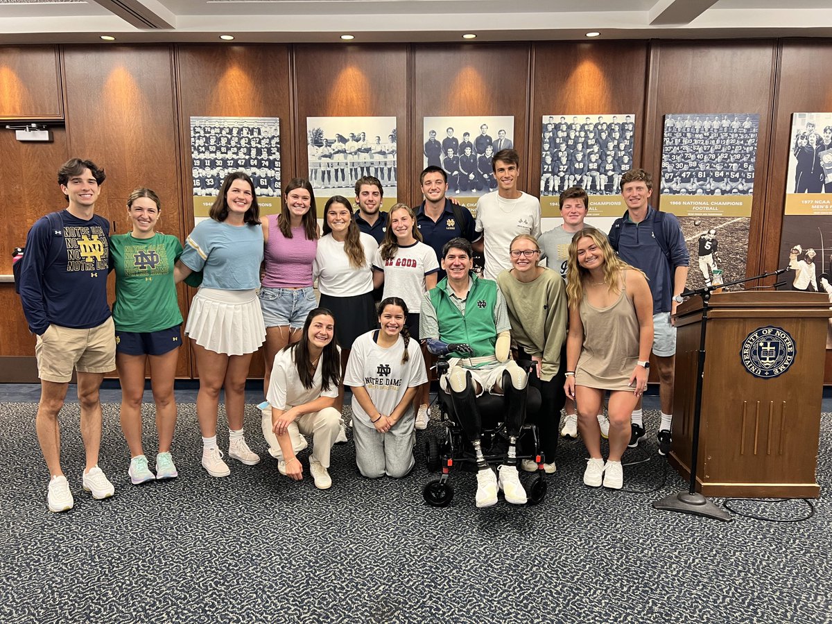 ND Monogram Club tweet media
