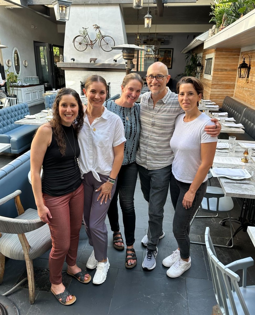 wholeatwork's tweet photo. A few of our So-Cal Partners and coaches recently gathered in San Diego for a fun, creative, and energizing work session!

Community and collaboration is at the heart of what we do. Whether in-person or virtually, our dedication to being of service remains unwavering. https://t.co/sKC7GZftda